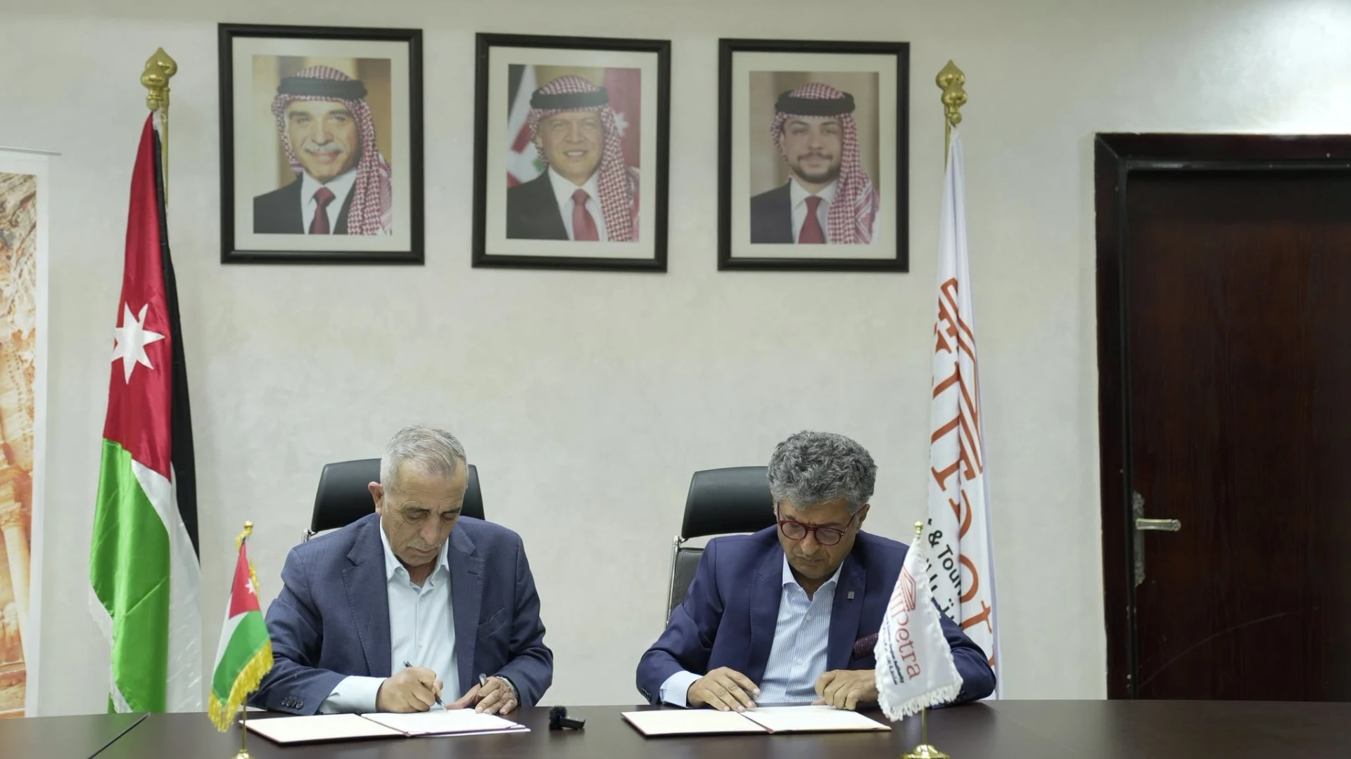 وزارة الثقافة وسلطة إقليم البترا توقعان مذكرة تعاون لتعزيز العمل الثقافي والتنموي