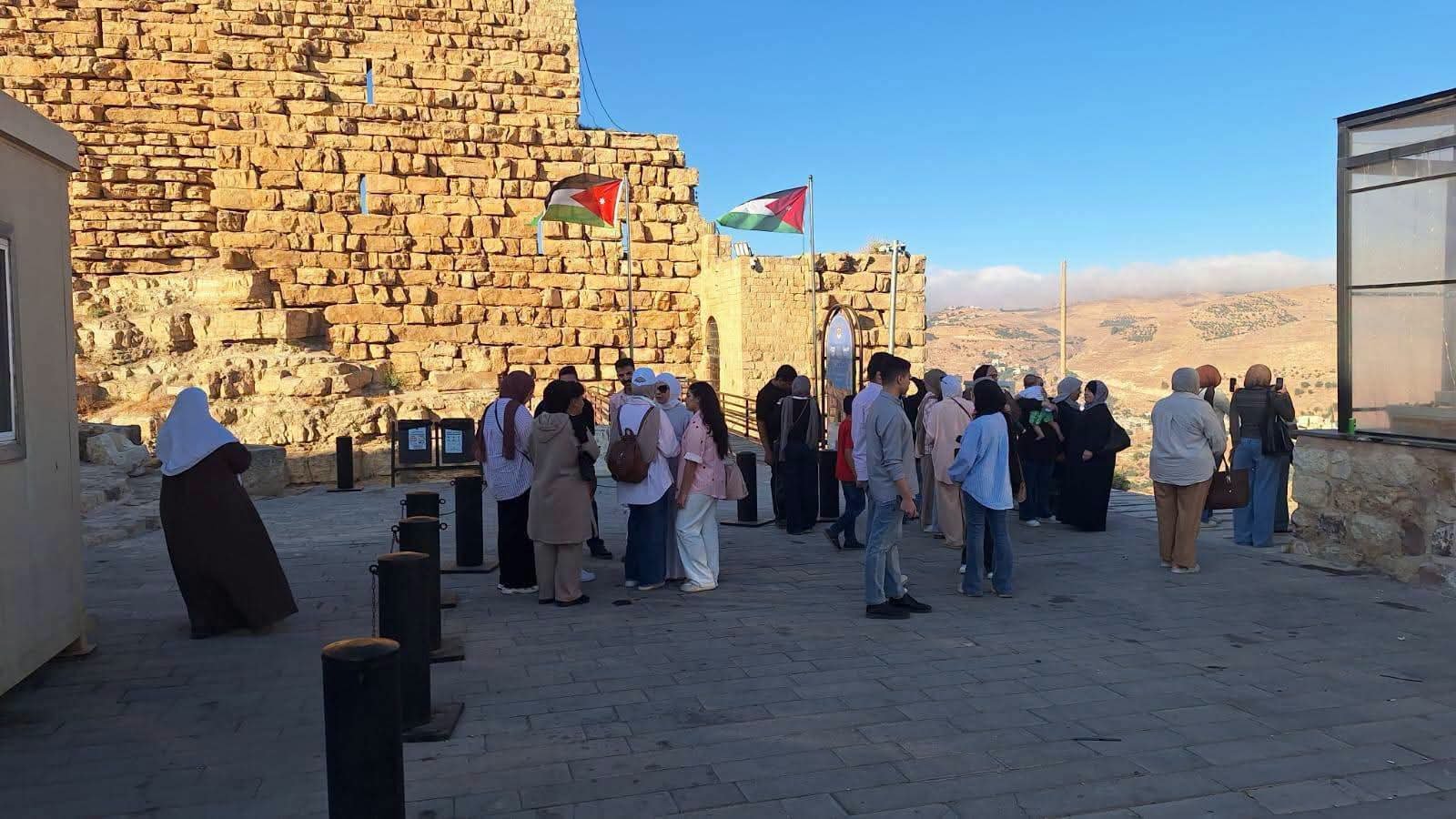انطلاق رحلات «أردننا جنة» من الكرك لتعزيز السياحة الداخلية