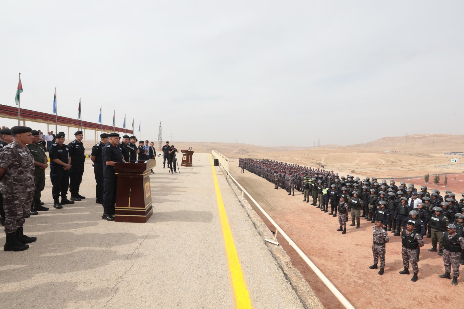 مدير الأمن العام يتابع تمرين «السيف القاطع»، المشترك لسرايا وفصائل الرد السريع في قيادات الاقاليم ومديريات الشرطة