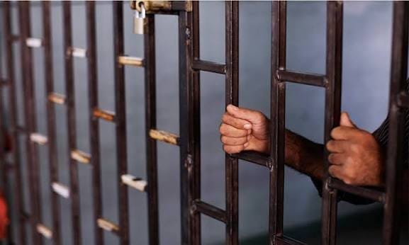 "حسبي الله ونعم الوكيل فيك" رسالة أدت إلى حبس مواطن