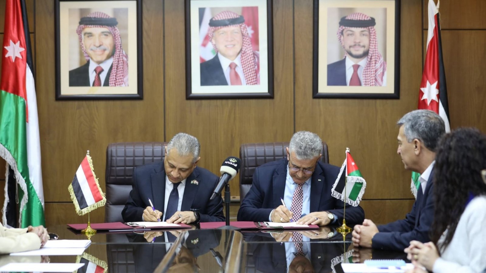 توقيع مذكرة تعاون لتعزيز التبادل الثقافي والابداعي والتراثي بين الأردن واليمن