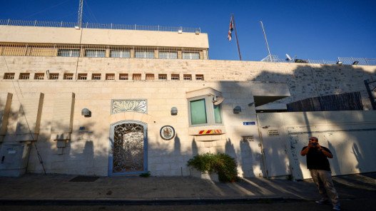 لا اتفاق بين بريطانيا وإسرائيل بشأن إبقاء القنصلية مفتوحة في القدس