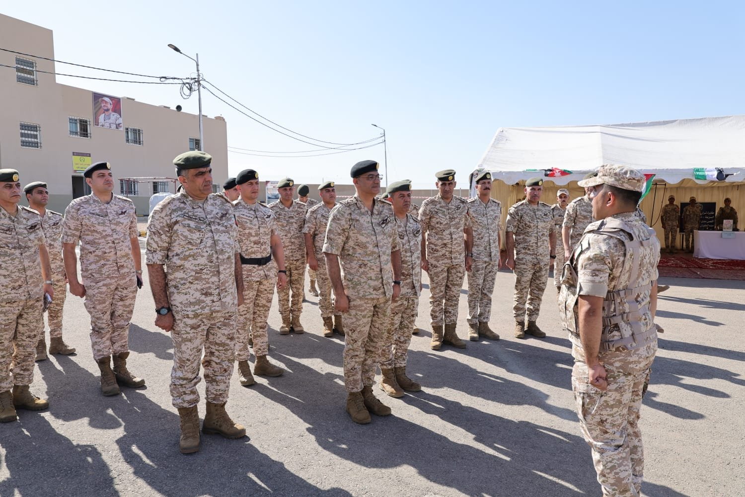 رئيس هيئة الأركان المشتركة يزور إحدى وحدات المنطقة العسكرية الجنوبية