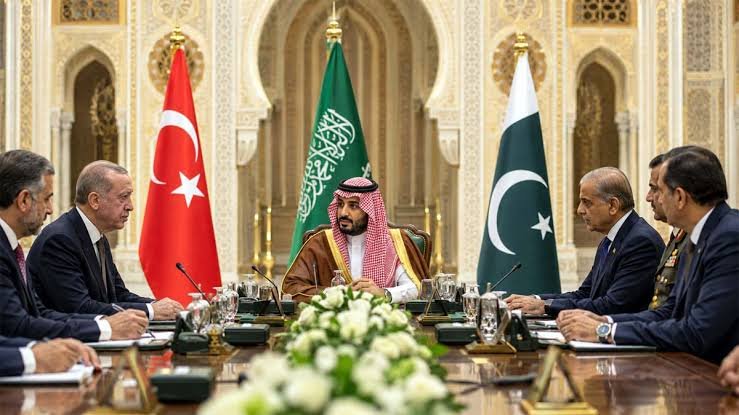 ميثاق مكة يواجه أول اختبار عملي بين الحرب  ومسار سياسي تقترحه إيران