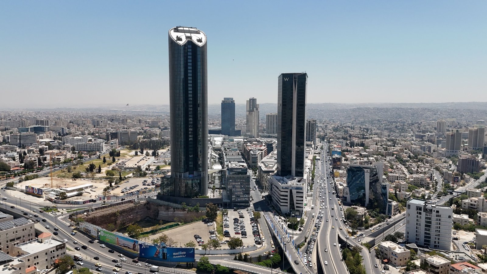 صناعة عمان: الأولوية في التشغيل للأردنيين