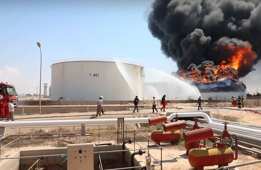 ليبيا.. النائب العام يحقق في استهداف مصفاة الزاوية بطائرات مسيّرة