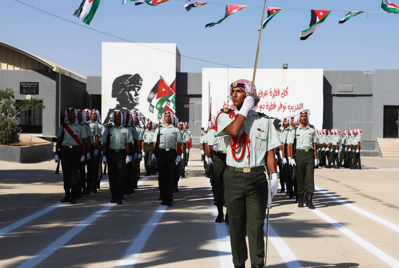 اختتام دورة المستجدين في مدرسة الأمير هاشم بن الحسين لتدريب القوات الخاصة