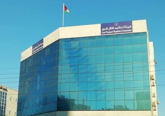 «تنظيم النقل البري» يقر حزمة قرارات لتوسيع خدمات النقل العام