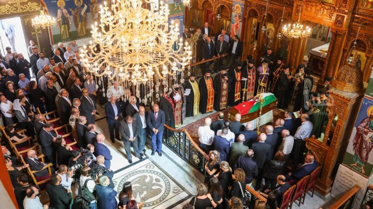 الأردنيون يشيعون جثمان الشهيد القسوس إلى مثواه الأخير في سحاب