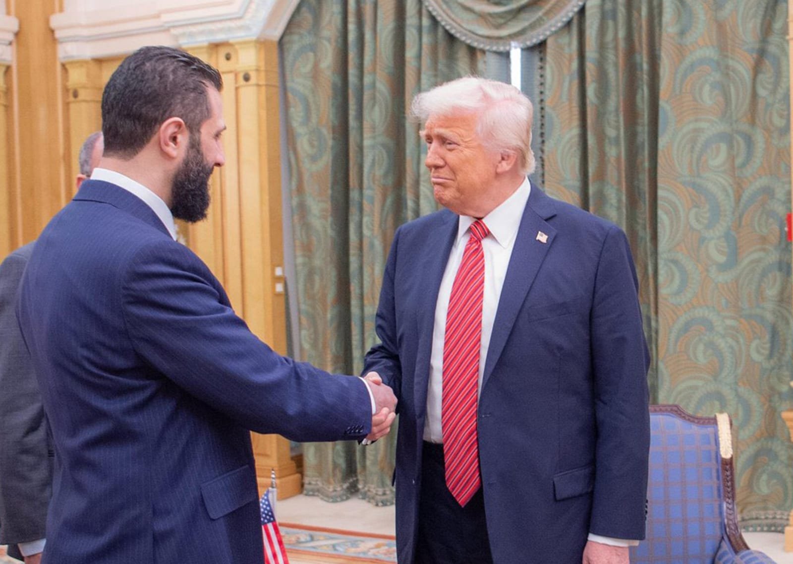 "لماذا لا تعطيهم نيوجيرسي؟".. الشرع يستذكر رده على ترامب بشأن الجولان