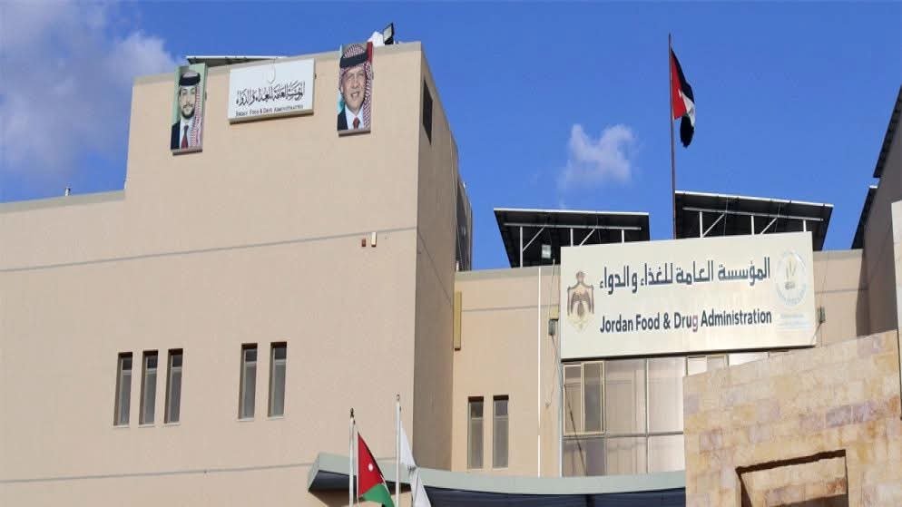الغذاء والدواء: 12 ساعة الحد الأقصى لاستخدام سيخ الشاورما