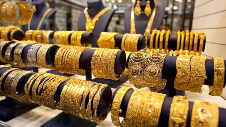 83 دينار سعر الذهب عيار 21 في السوق المحلية
