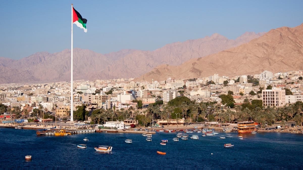 السيطرة على تسرب محدود لغاز الأمونيا بالمجمع الصناعي وإصابة 13 شخصاً.