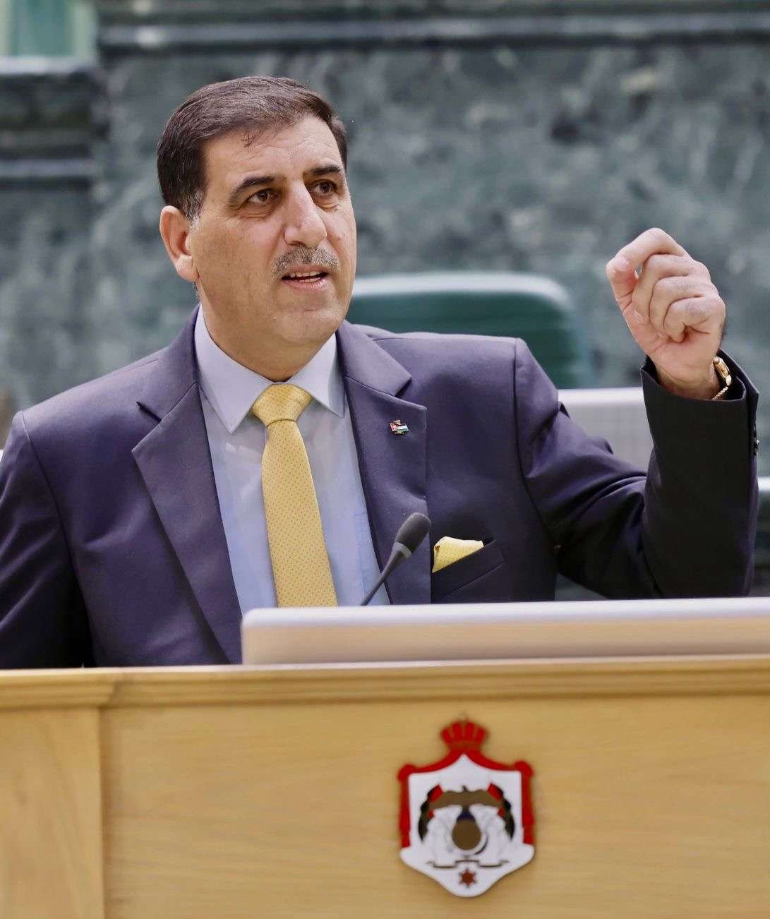 القبلان: لا تعاقبوا البلديات الناجحة بسبب إخفاق المتعثرة
