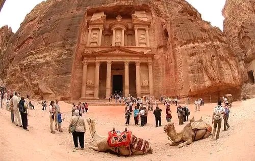 أكثر من 281 ألف زائر للبترا خلال 7 أشهر