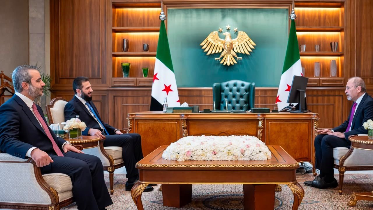وزير الخارجية ينقل تحيات الملك للرئيس السوري