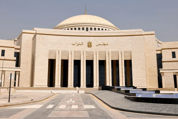 البرلمان المصري يؤجل التصويت على الدعم العسكري للسعودية للأسبوع المقبل