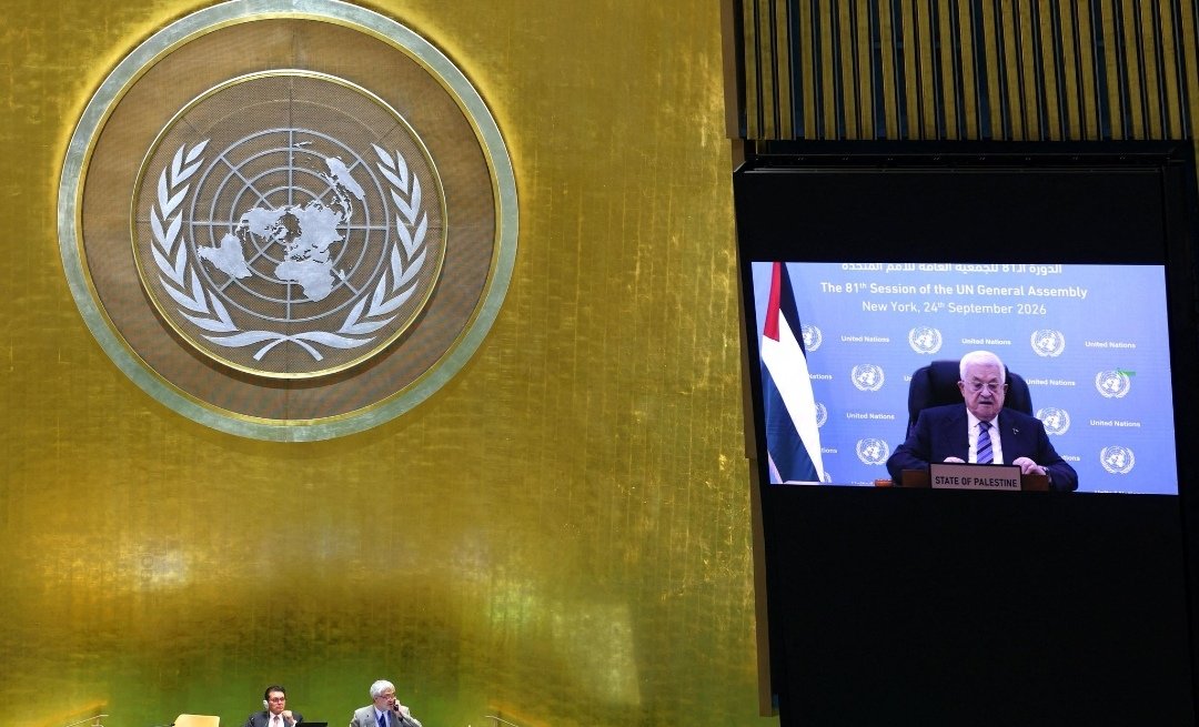 عباس : ترفض العقوبات الأمريكية والاتهامات التي استندت اليها