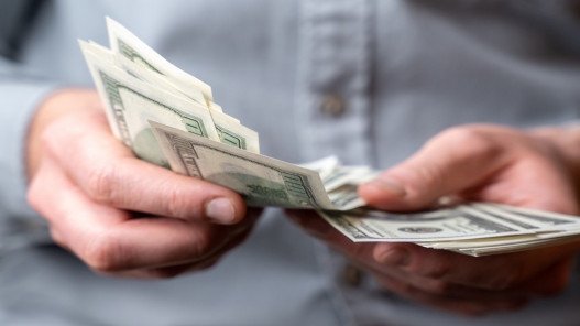 الشركس : نحو 4.5 مليار دولار حوالات الأردنيين المغتربين الواردة خلال عام 2025
