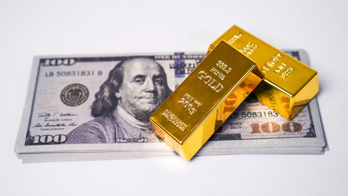 تراجع أسعار الذهب والدولار عالميا