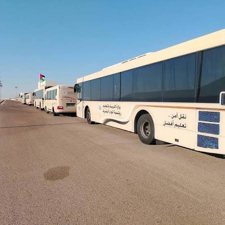 مع بدء العام الدراسي.. انطلاق النقل المدرسي المجاني لـ4232 طالبًا في العقبة