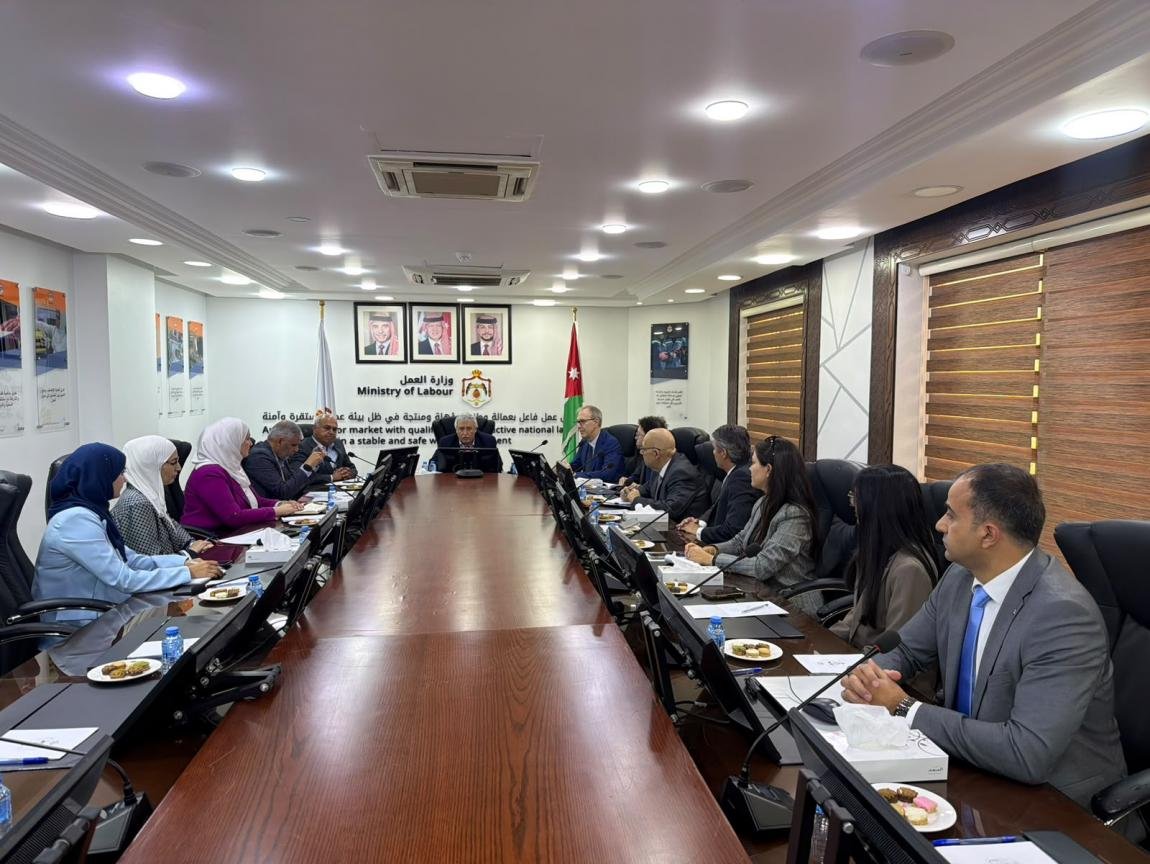 وزير العمل يبحث والسفير الإيطالي تعزيز التعاون
