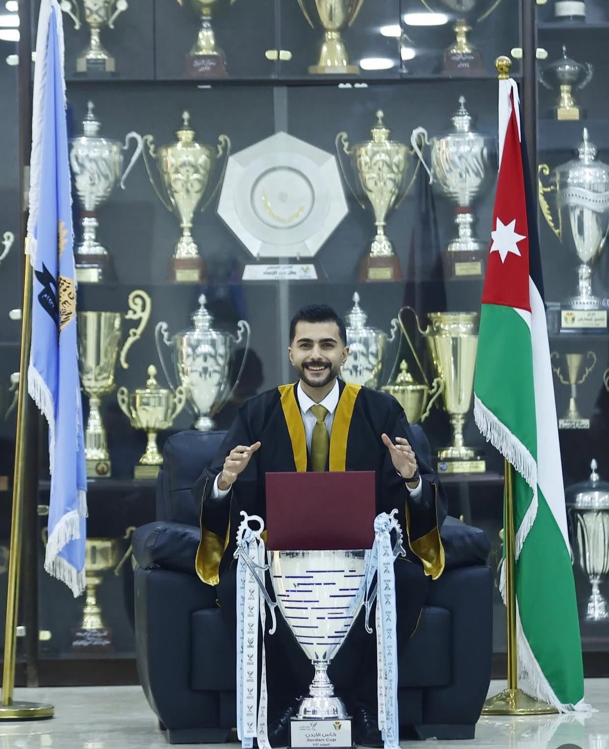عبدالله الزعبي ينال درجة البكالوريوس في الأمن السيبراني من الجامعة الأردنية
