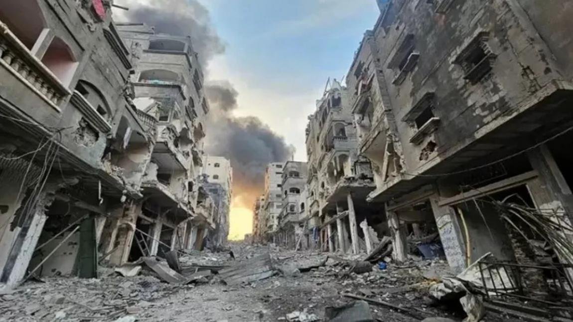 غزة: استشهاد فلسطينية بقصف طائرات الاحتلال الإسرائيلي شقة سكنية